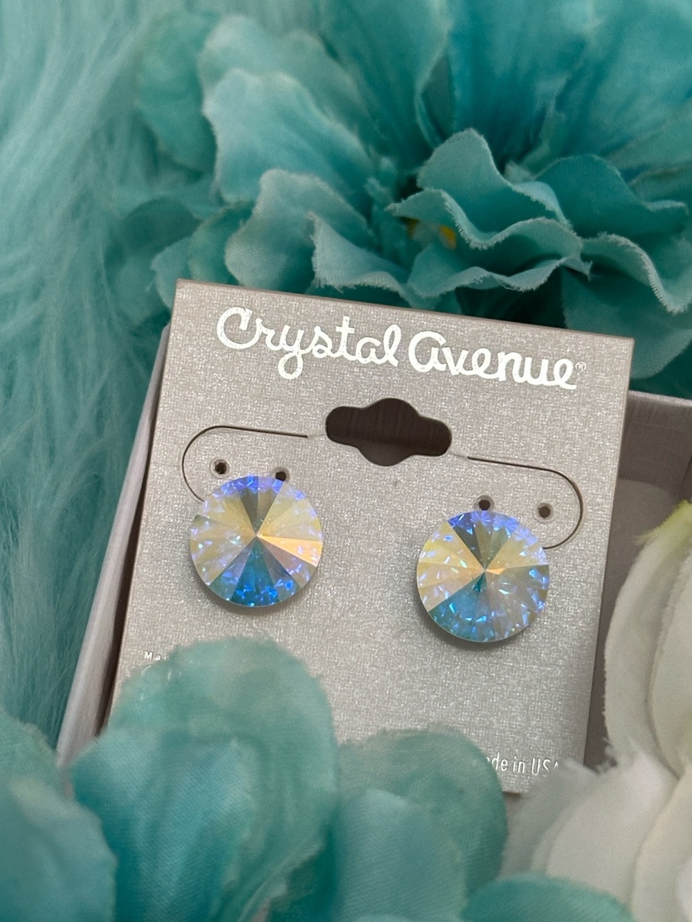 Blue Iridescent Swarovski Stud Crystal Gemstone Earrings NEW!